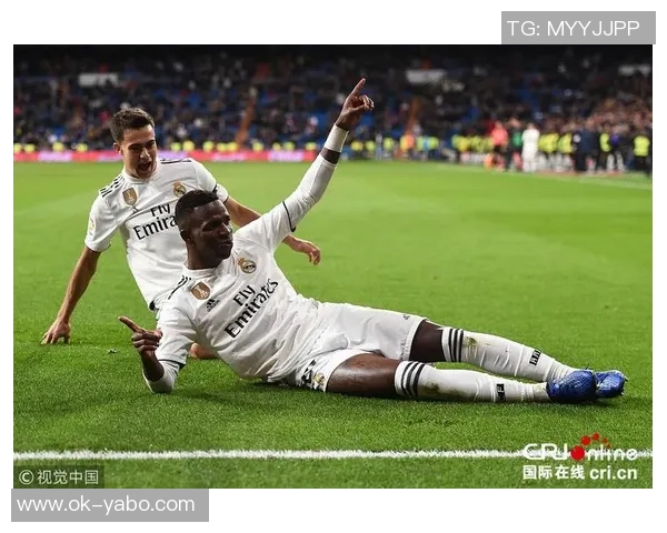 西班牙足协将重新审查维尼修斯倒地未判点球事件引发关注 西班牙足协将重新审查维尼修斯倒地未判点球事件引发关注