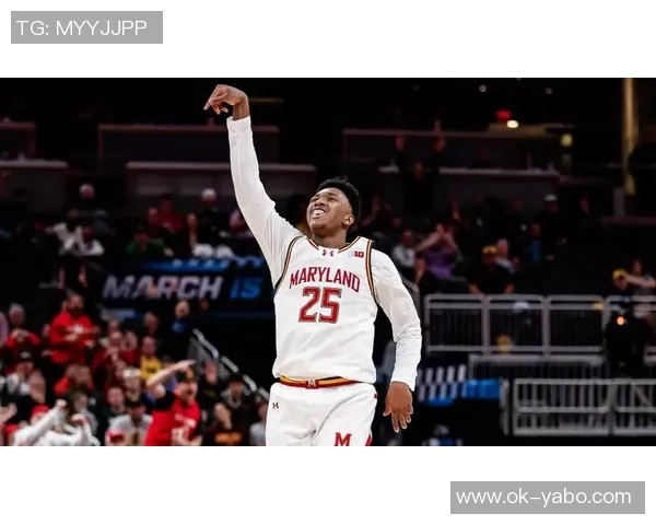 奎因神奇表现创历史单场至少14分16板12助成联盟近46年第三位新秀